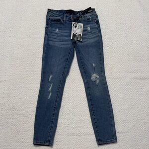 NWT Kendall & Kylie Distressed Blue Skinny Jeans 1/25